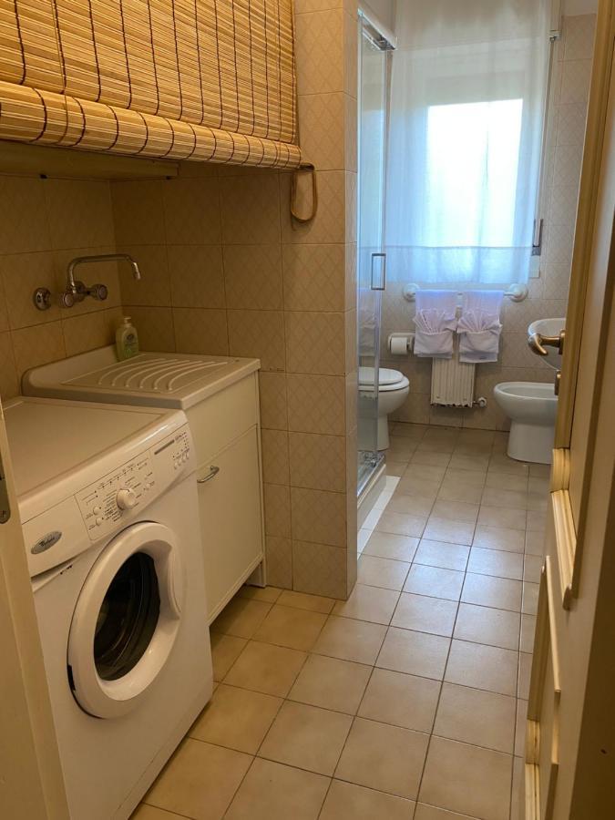 Av Apartment Ачі-Кастелло Екстер'єр фото